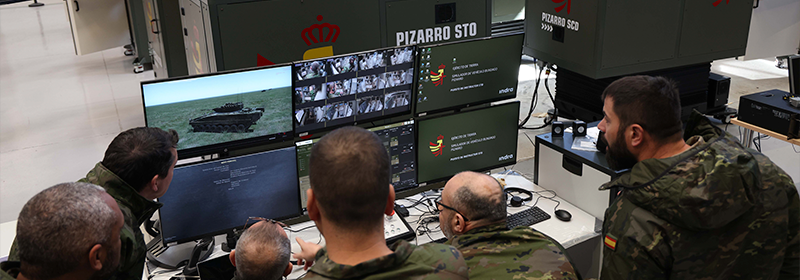 Indra empieza a crear una de las más avanzadas redes de entrenamiento táctico de blindados en Europa, con la instalación de los primeros simuladores del Pizarro