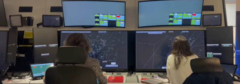 Startical achieves first-ever VHF voice communication between pilot and air traffic controller via satellite