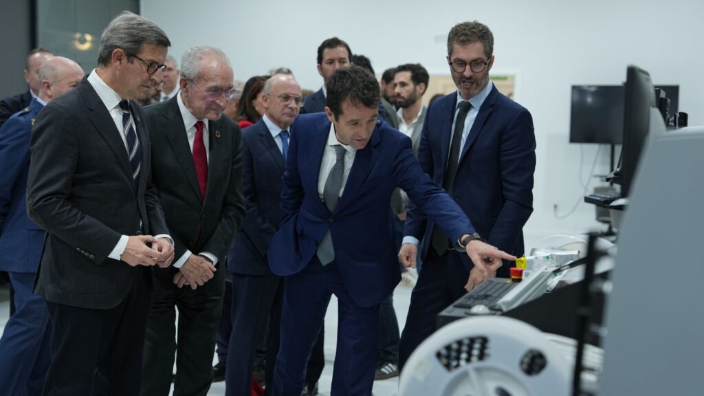 Indra Group inaugura un nuevo centro de aviónica avanzada y computadores de misión en Málaga, que acoge a más de 700 profesionales